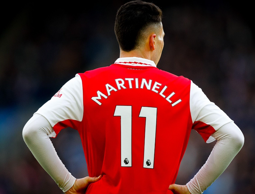 英超利阿之战冲突引关注：克劳奇评马丁内利行为