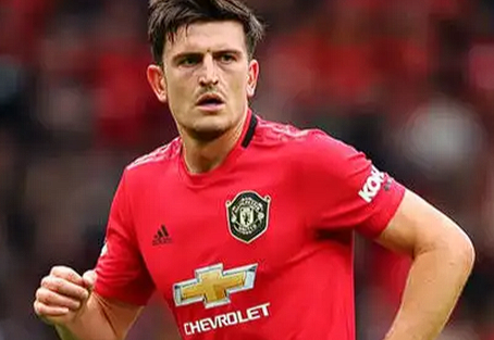 马奎尔盛赞曼联教练组：伍德盖特与埃文斯助力后卫线成长